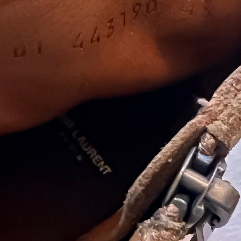 Saint Laurent boots - Picture 5 of 11